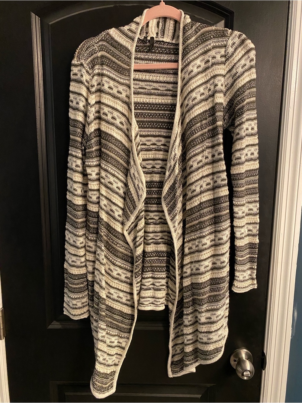 Maurices Black & Cream Open-Front Patterned Cardigan